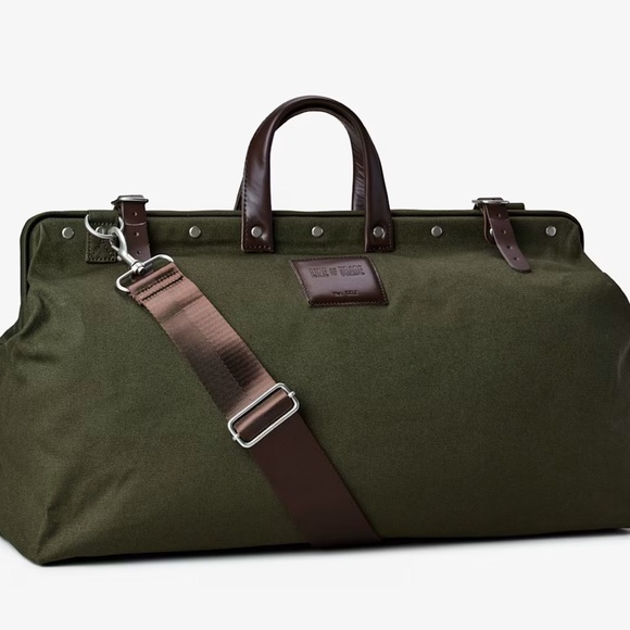 BESPOKE POST WEEKENDER TOTE GREEN - Picture 1 of 8